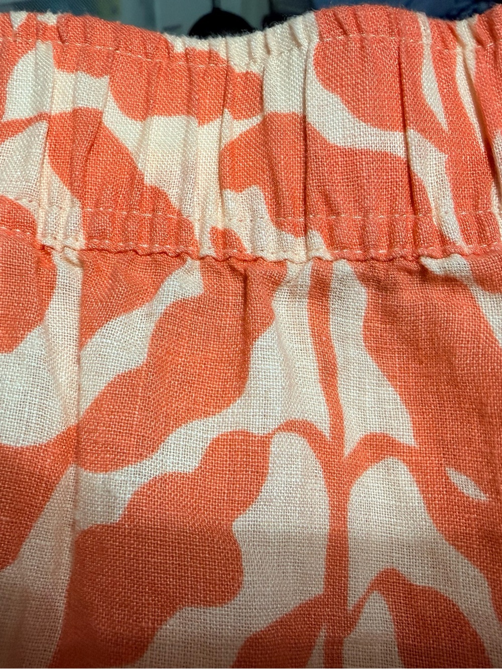 Rachel Zoe Coral-Print Wide Leg Linen Pants - Picture 2 of 6